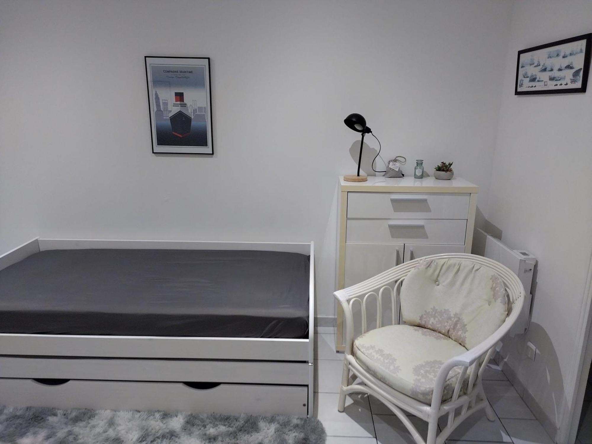 Charmant Studio Canape Lit Netflix Prime Video Dazn Wifi Le Havre Ngoại thất bức ảnh